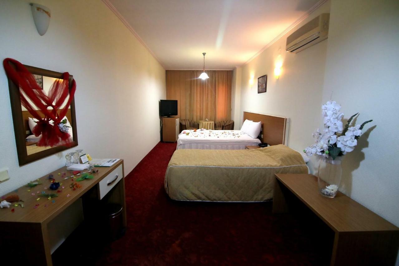 Aykut Palace Otel İskenderun Extérieur photo